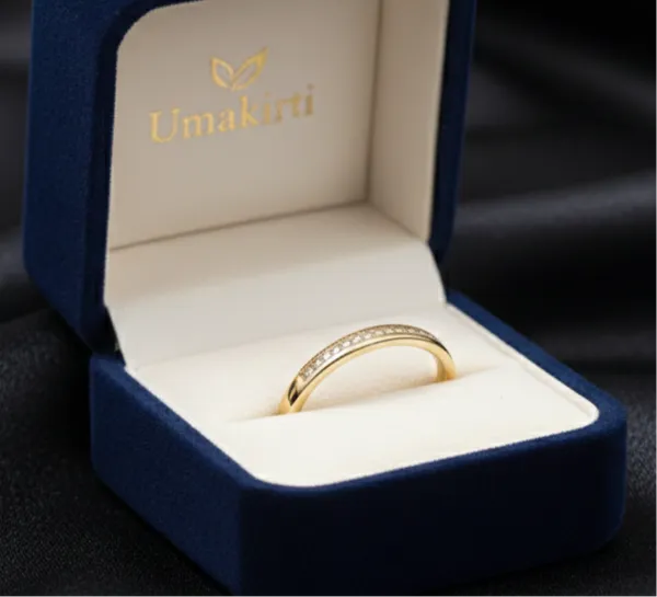 Gold_Elegance_Pave_Band_Ring_For_Women